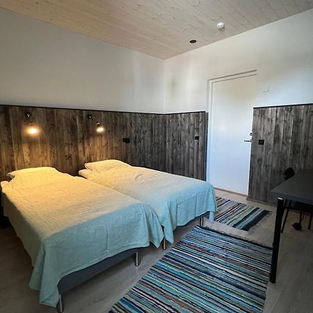 Kihnu Sadama Oeoemaja Guesthouse Lemsi Eksteriør bilde