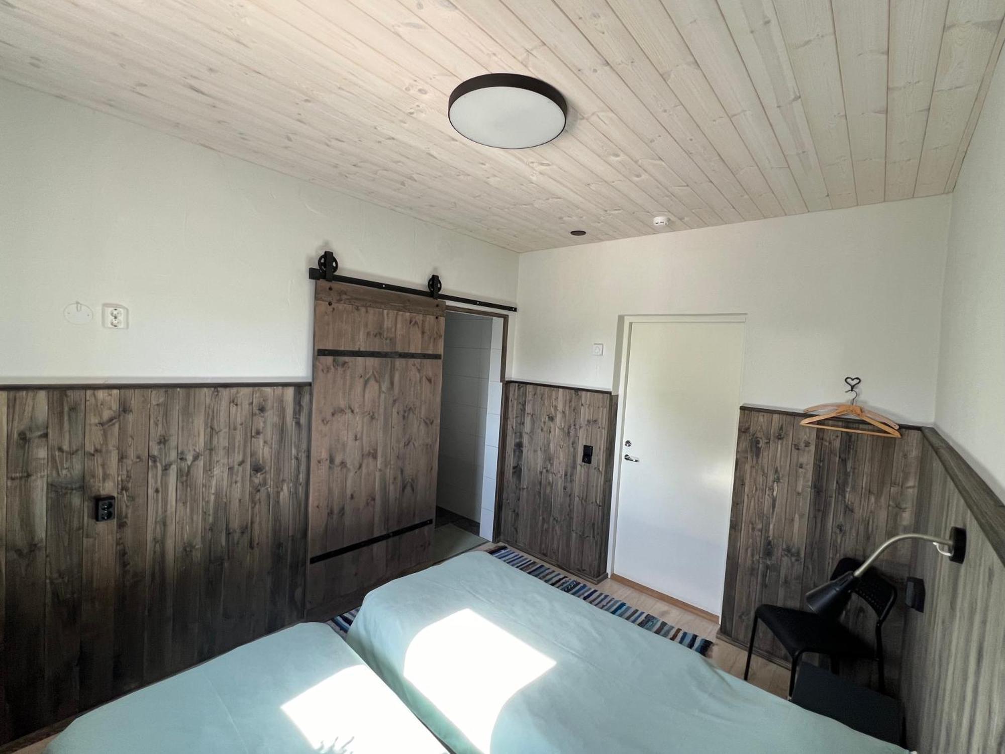 Kihnu Sadama Oeoemaja Guesthouse Lemsi Eksteriør bilde