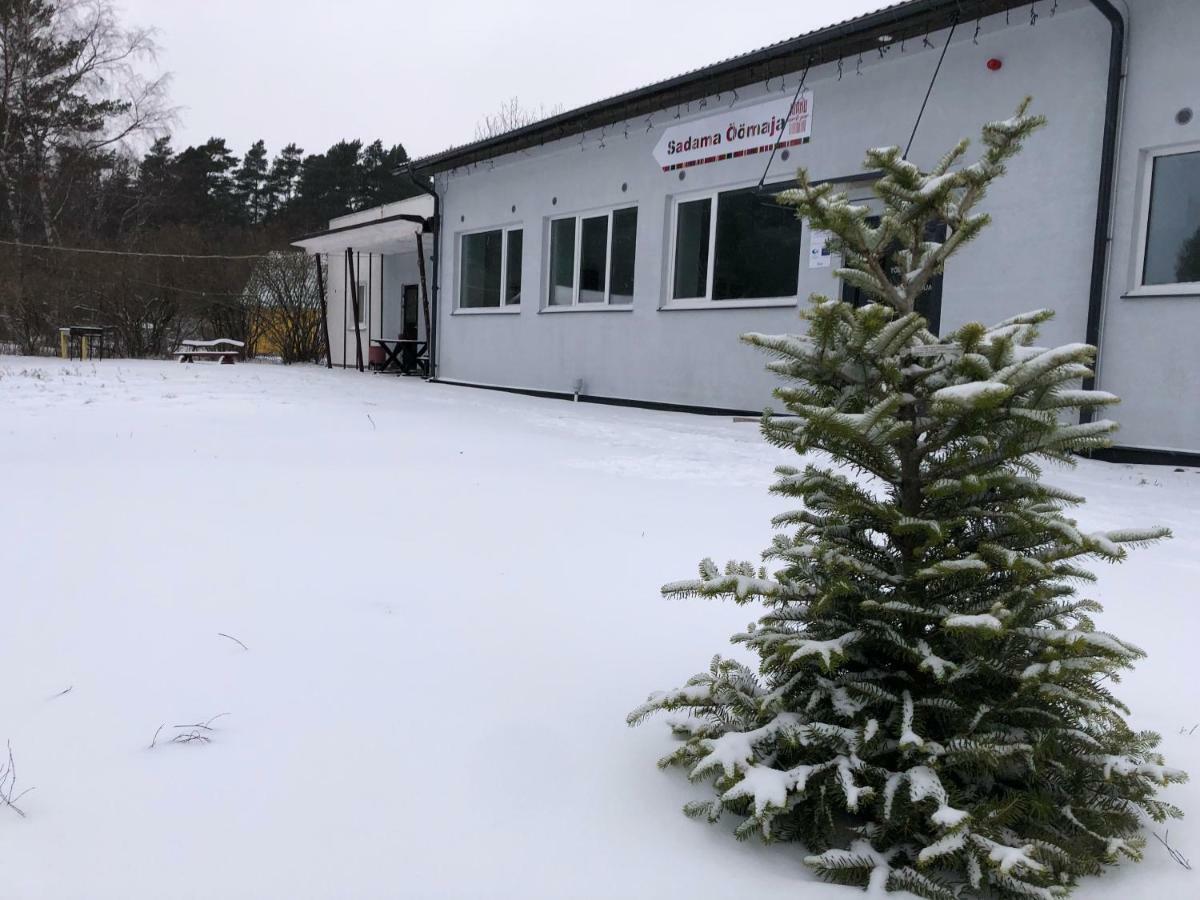 Kihnu Sadama Oeoemaja Guesthouse Lemsi Eksteriør bilde